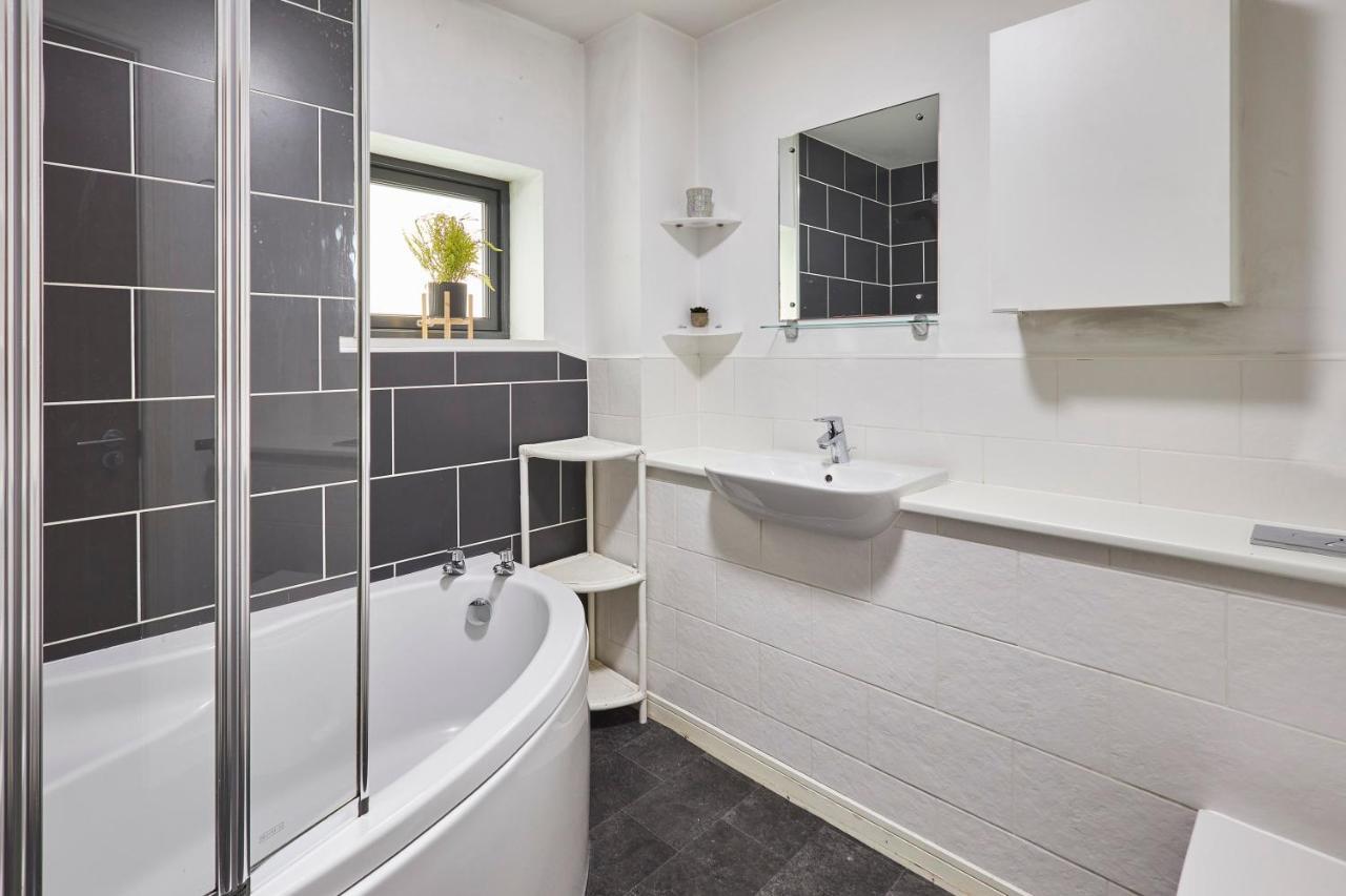 Host & Stay - London Avenue Glasgow Exteriör bild